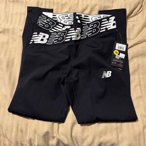 NWT New balance high rise 7/8 legging black crossover Sz M